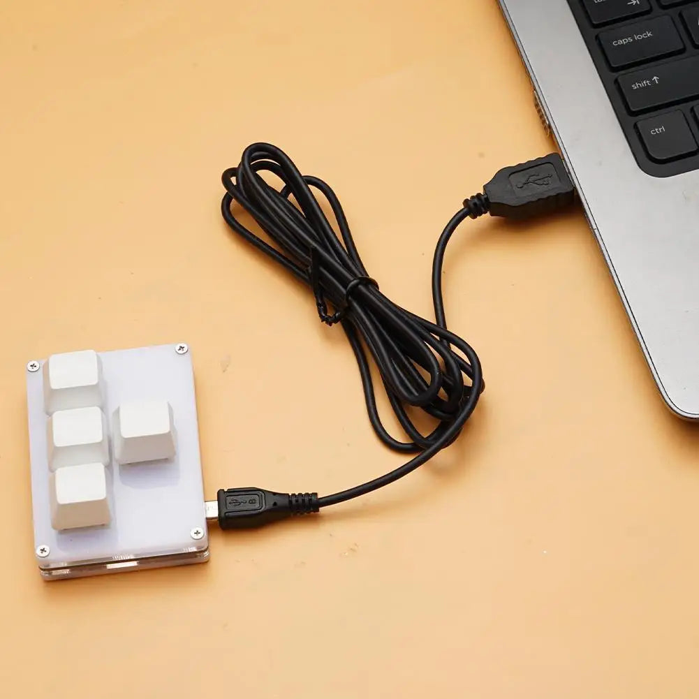 Mini Teclado Gamer Mecánico 4 Teclas – Compacto y Ergonómico, Ideal para Gaming y Streaming